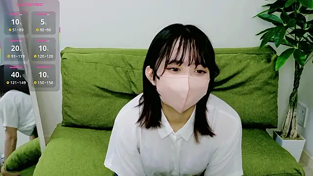 RUNA RU-NA online show from 09-22-25, 10:17