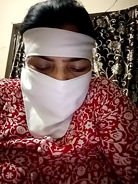 Love-890 online show from 11-06-25, 11:04