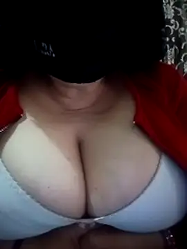 Love-890 online show from 12-23-25, 02:20