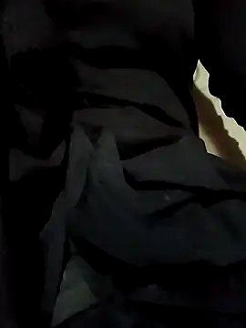 Aaisha-16 online show from 11-18-25, 03:34