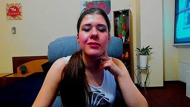 Joannia online show from 10-24-25, 07:16