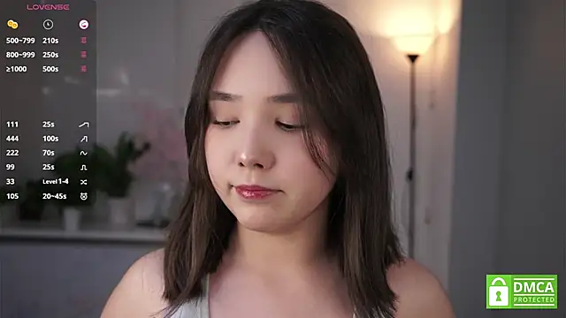 RenaeConnerley online show from 11-21-25, 05:17