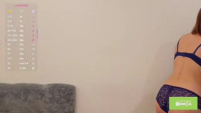 Snapshot of vanessa_one_ chatting on 10-18-25, 09:43 vanessa one online show from 10-18-25, 09:43