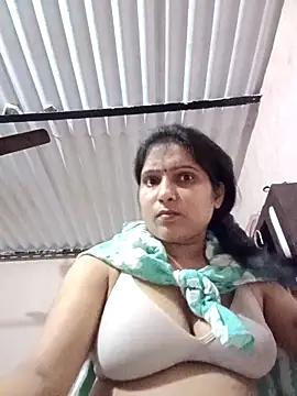 Snapshot of aliya-jaan71 chatting on 10-12-25, 09:36 aliya-jaan71 online show from 10-12-25, 09:36