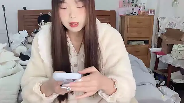 Akong11 online show from 11-22-25, 03:38