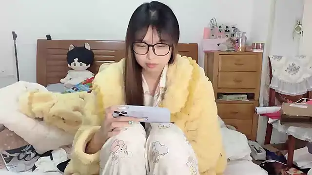 Akong11 online show from 12-05-25, 02:31