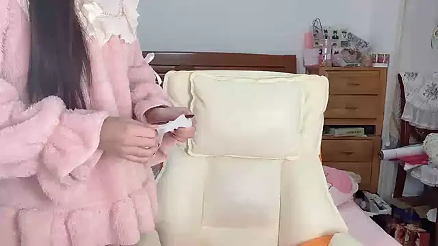 Akong11 online show from 12-15-25, 03:22