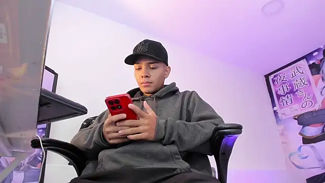 Hunteer Boy online show from 10-14-25, 07:25