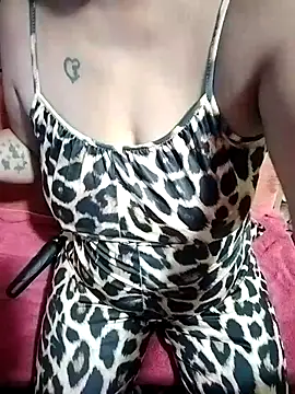 Ninus7 online show from 11-06-25, 01:28