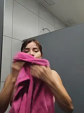Mila-sexy online show from 09-17-25, 03:14