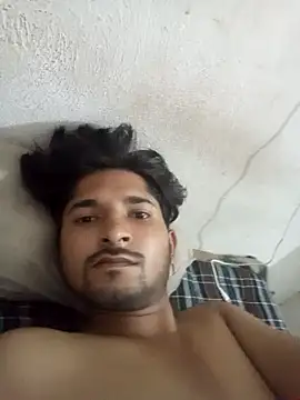 Snapshot of abhishekk_desiboy99 chatting on 10-26-25, 10:10 abhishekk desiboy99 online show from 10-26-25, 10:10