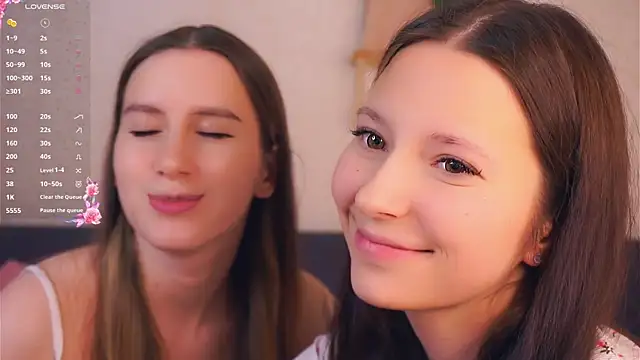 GabrielleLynchard online show from 11-18-25, 08:46