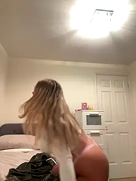 Sapphireroseee online show from 11-11-25, 09:26