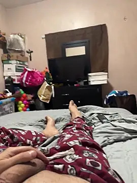 Snapshot of Leon__Dark chatting on 09-15-25, 09:20 Leon Dark online show from 09-15-25, 09:20