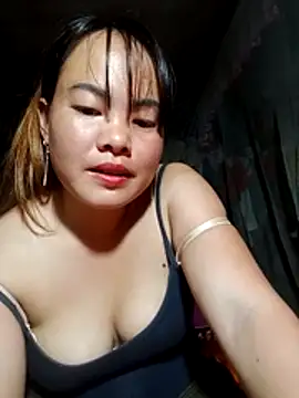 emilyzz online show from 12-21-25, 02:02