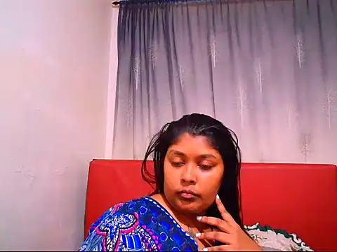 IndianBarbie00 online show from 09-25-25, 04:49