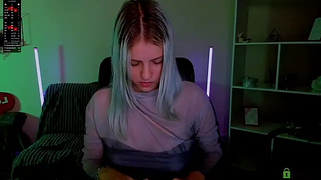 Snapshot of kaela_spell_ chatting on 10-19-25, 01:12 kaela spell online show from 10-19-25, 01:12