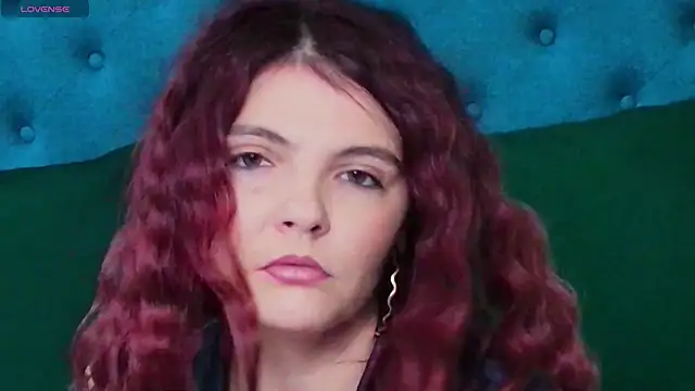 DesireeKeys online show from 10-31-25, 04:57