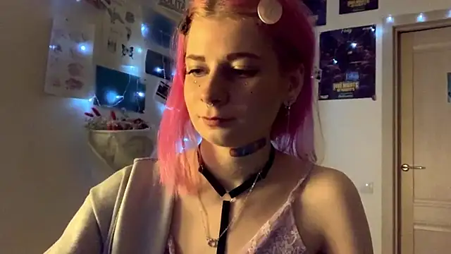 PinkVampire online show from 09-17-25, 04:19