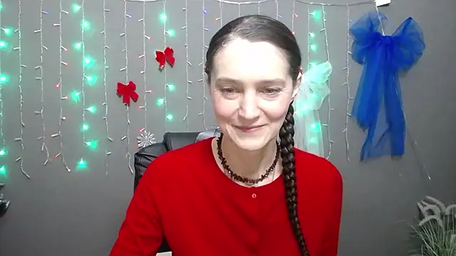 TayaFinch online show from 12-21-25, 01:18