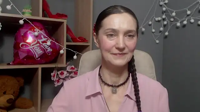 TayaFinch online show from 02-12-26, 01:39