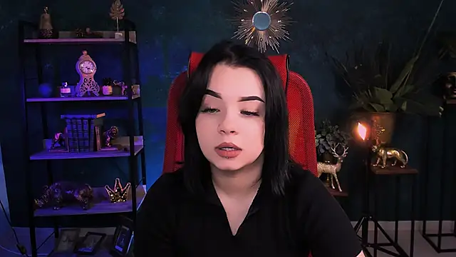 leslierowe  online show from 10-10-25, 04:39