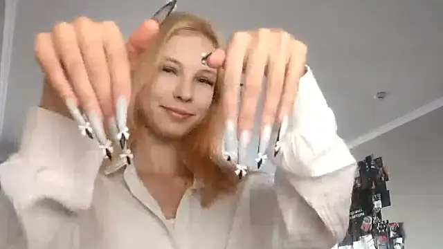 Fafa Fluff online show from 09-21-25, 03:13