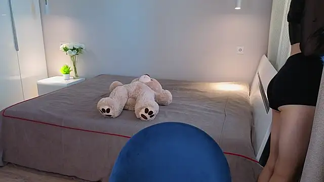EffieAngel online show from 09-23-25, 11:35