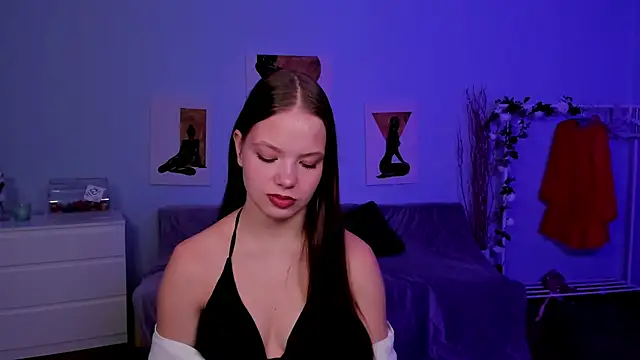 BetsyKiss online show from 11-23-25, 05:18