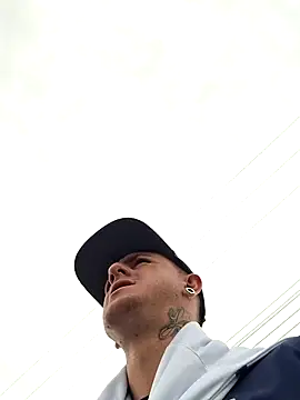 Bottz777 online show from 11-17-25, 05:19