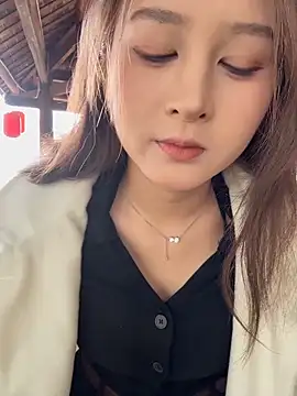 yuki june online show from 01-17-26, 07:46