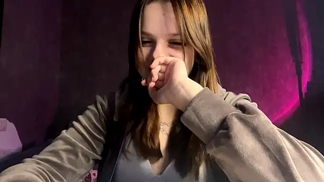 Vickypiki online show from 09-26-25, 02:32