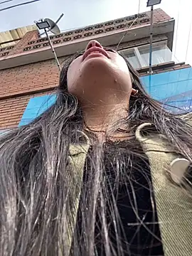 Karla 1-2 online show from 11-05-25, 06:52