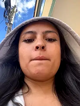 Karla 1-2 online show from 11-17-25, 09:09