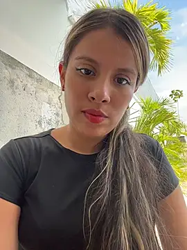 EMILIIA RICHTER   online show from 11-08-25, 06:51