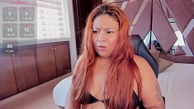 Zoe-stonee online show from 09-29-25, 08:13
