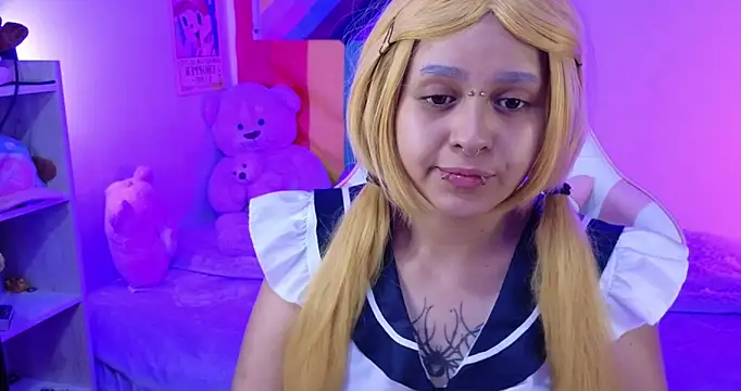 Snapshot of NekoWaifu chatting on 02-05-26, 02:00 NekoWaifu online show from 02-05-26, 02:00