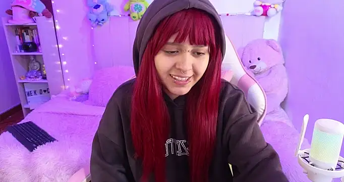 Snapshot of NekoWaifu chatting on 02-25-26, 02:05 NekoWaifu online show from 02-25-26, 02:05