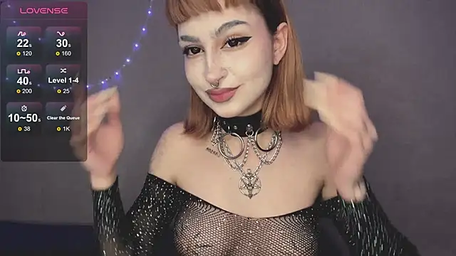 victoriabrooks online show from 10-11-25, 05:11