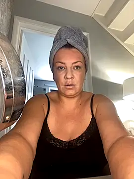 PoppyPrincessxox online show from 09-22-25, 10:50
