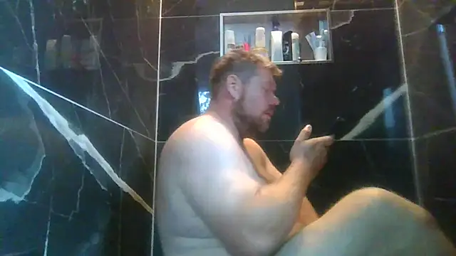 Snapshot of fetter_Daddy_Berlin chatting on 09-22-25, 06:48 fetter Daddy Berlin online show from 09-22-25, 06:48