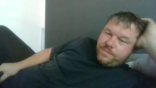 Snapshot of fetter_Daddy_Berlin chatting on 09-29-25, 07:13 fetter Daddy Berlin online show from 09-29-25, 07:13