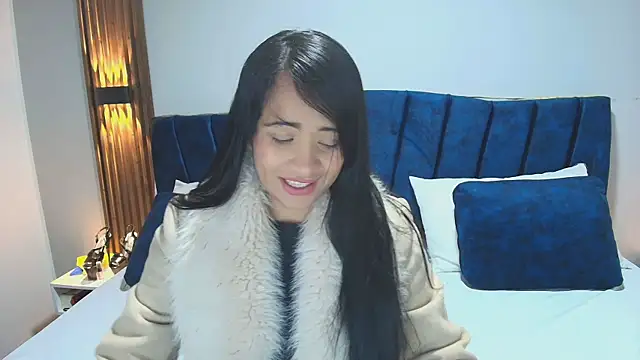 MiaHotmez online show from 09-21-25, 12:07