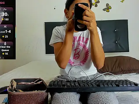 Snapshot of Haylee-carter chatting on 10-03-25, 11:40 Haylee-carter online show from 10-03-25, 11:40