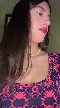 Emily-hottson online show from 02-01-26, 07:29