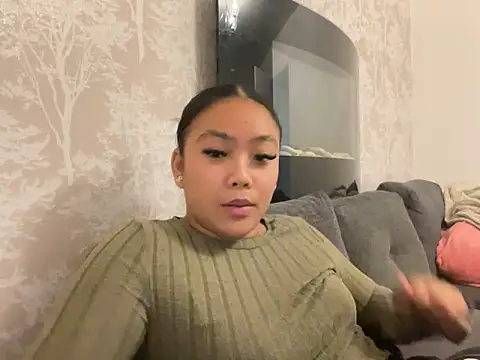 MissCherryyxox online show from 09-25-25, 07:50