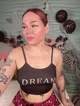 EvaNude- online show from 10-30-25, 11:16