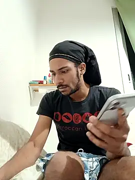 Mikaaa97 online show from 11-20-25, 06:02