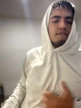 tomy hot20 online show from 11-10-25, 04:11