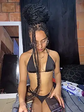 aurora 2007 online show from 11-25-25, 02:00